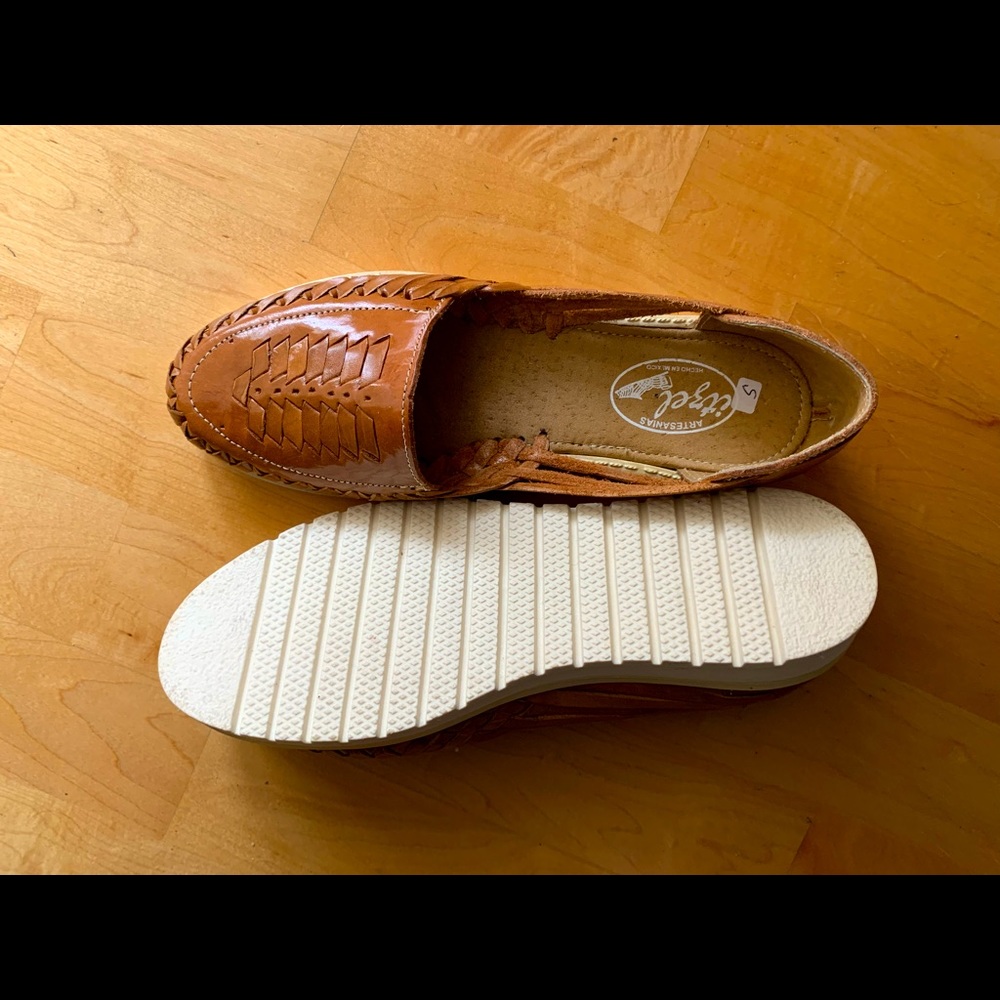 Super cool Huarache sandals from Etsy (size 8)